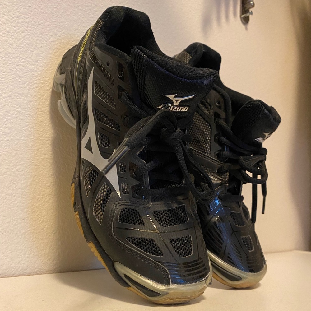 Mizuno Wave volleyball shoes